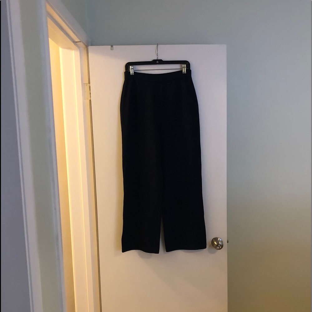 St. John navy knit pant